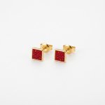 Aretes cuadrados rojo 