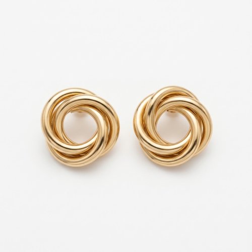 Aretes torcidos dorados 