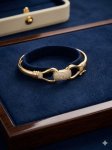 Pulsera Broche